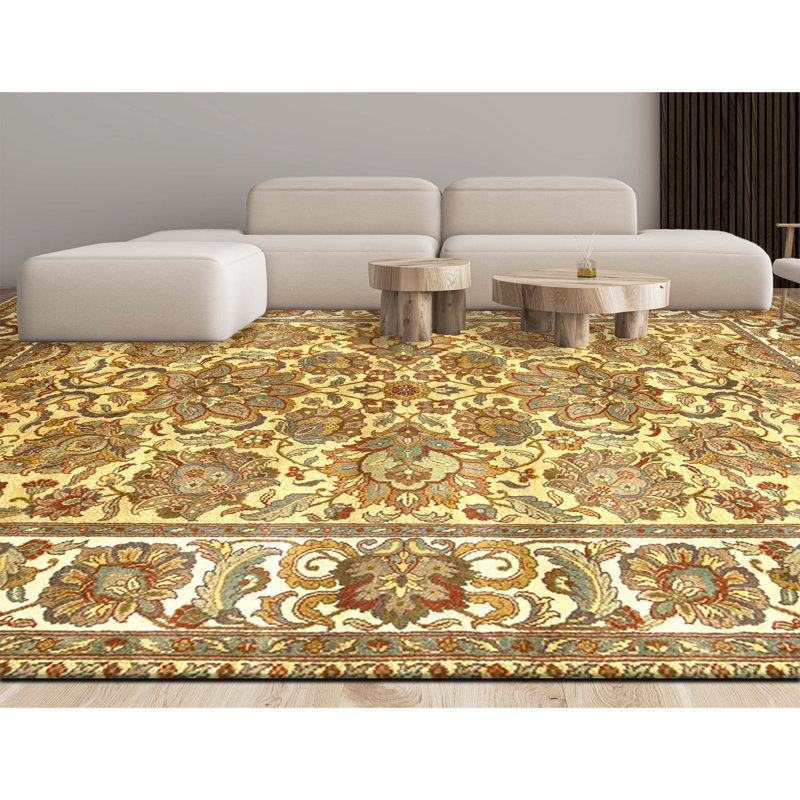 Tapis doré et ivoire de haute qualité noué à la main