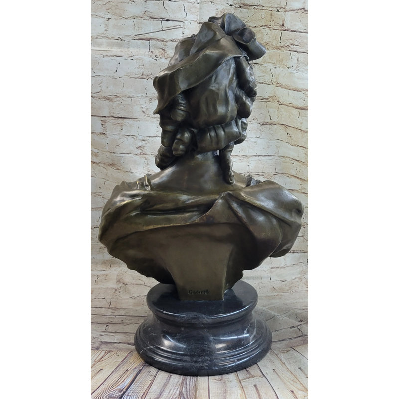 Figurines et sculptures