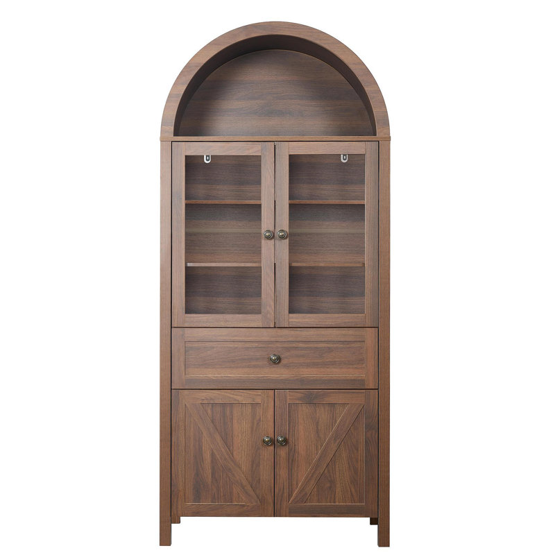 Armoire en forme de dôme, en noyer, faite de matériaux de haute qualité et de fabrication ancienne, avec un grand espace de rangement