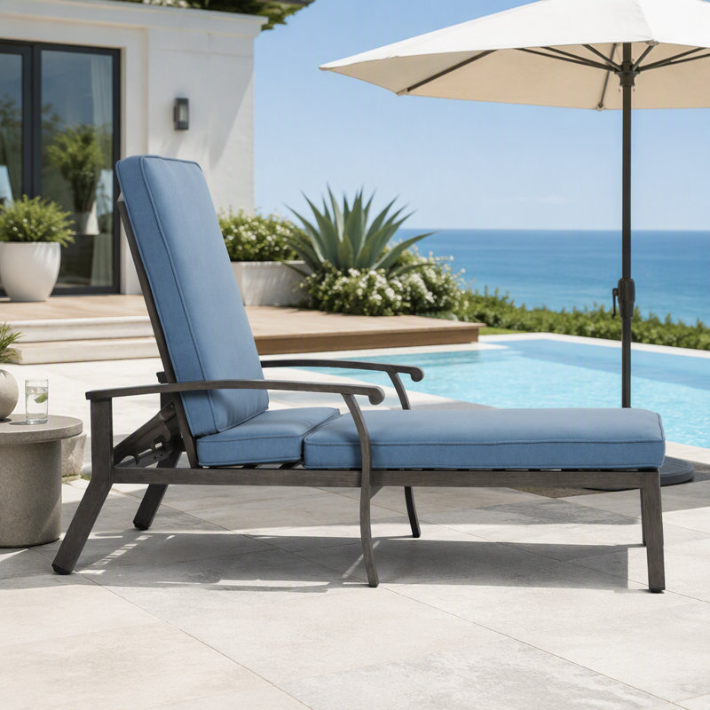 Aluminium Cast lounge chair, Blue