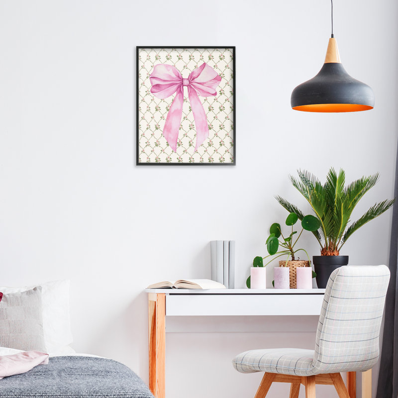 «Pink Bow on Rose Quilt», giclée encadrée par Petal Prints Design, H 14 po x l 11 po, Giclée encadrée noir minuit