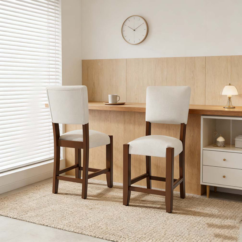 Ensemble de tabourets de bar modernes