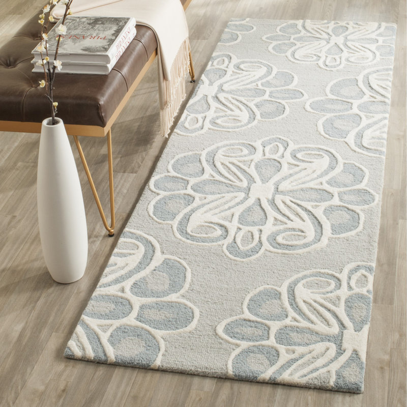 Cannen Tufted Wool Geometric Rug, Runner 2'6" x 8'