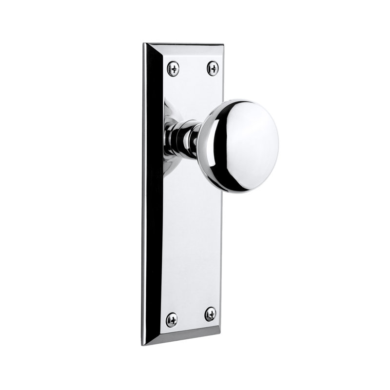 Grandeur Fifth Avenue Plate Single Dummy with Fifth Avenue Door Knob, Bright Chrome