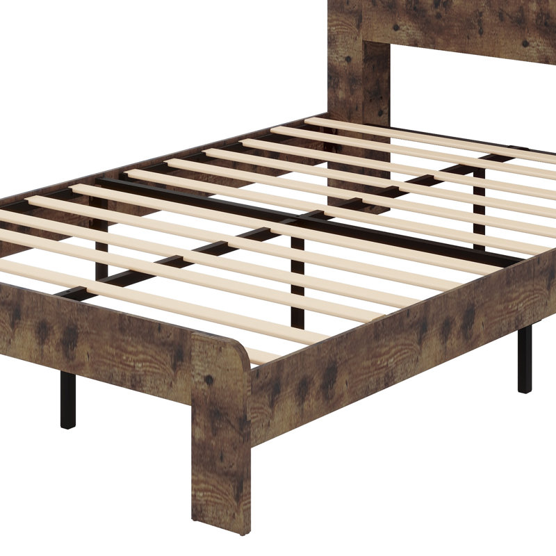 Base de lit en bois Tech-Ready avec tête de lit à DEL ambiante, deux prises USB et amplement de rangement sous le lit