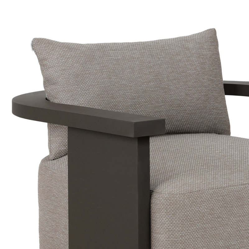 Tahana Outdoor Lounge Chair