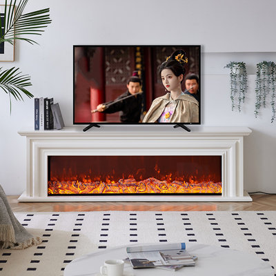 Foyer décoratif de style français avec fausses flammes simulées