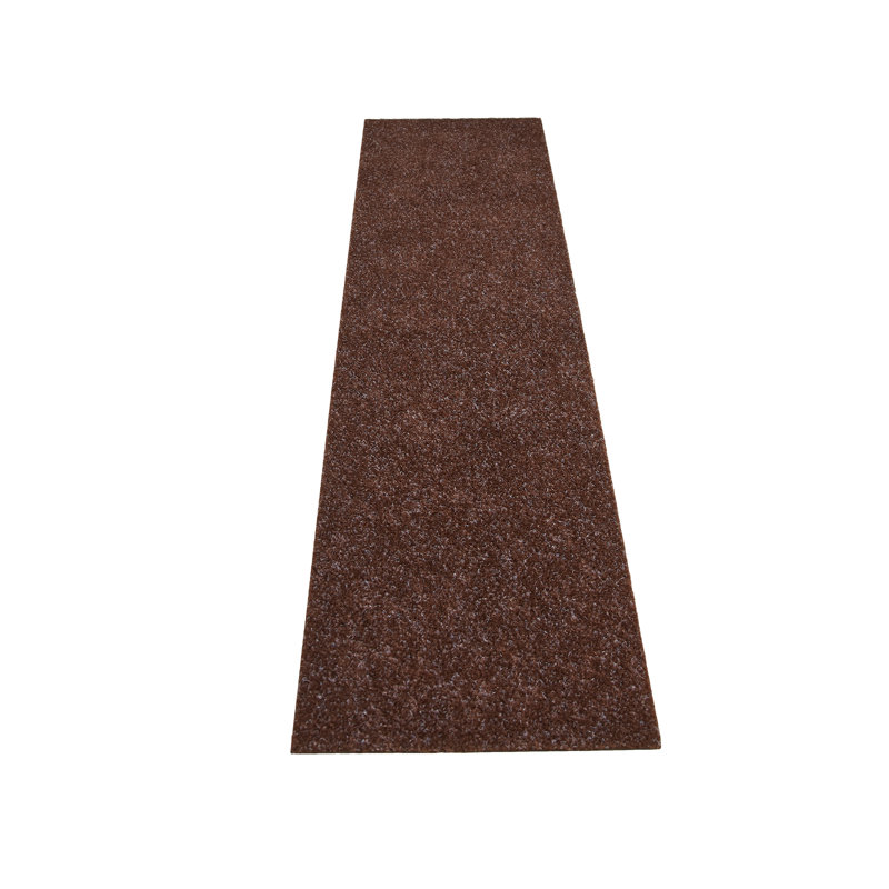Tapis d'escalier intérieur antidérapant Tynlee, Rectangle 8 po x 2 pi 6 po, Brun