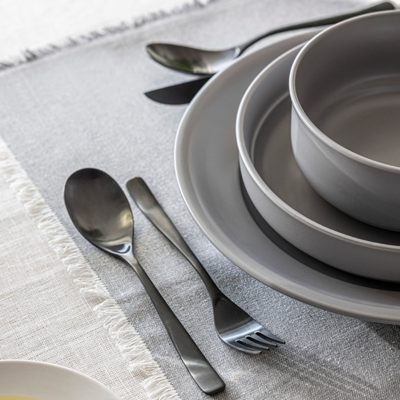 over&back Curved 18/8 Flatware Set - Service for 4, Matte Black
