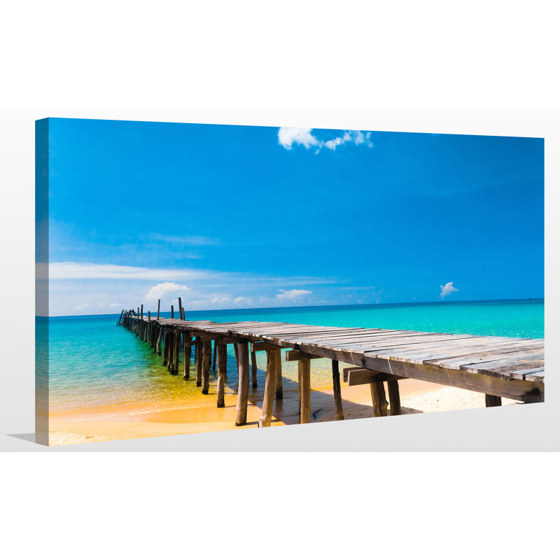 «A Day at the Beach», reproduction de photo sur toile tendue, H 24 po x l 40 po x P 1 po