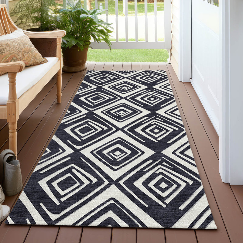 Malek Washable Geometric Indoor / Outdoor Rug, Runner 2'3" x 7'6"
