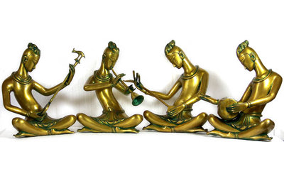 Religious & Spiritual Figurines & Sculptures