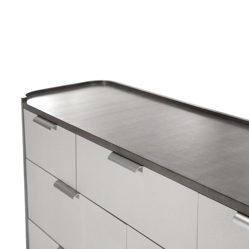 Roxbury Park 7 - Drawer Dresser