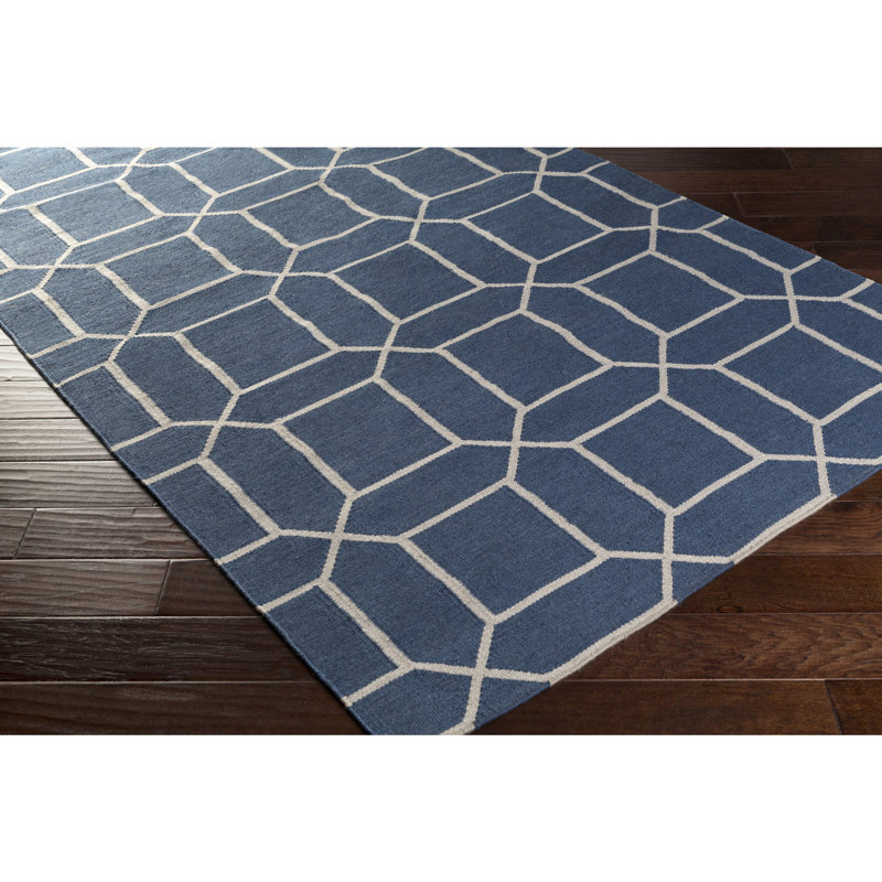 Larksville Geometric Indoor / Outdoor Rug, Rectangle 5' x 8'
