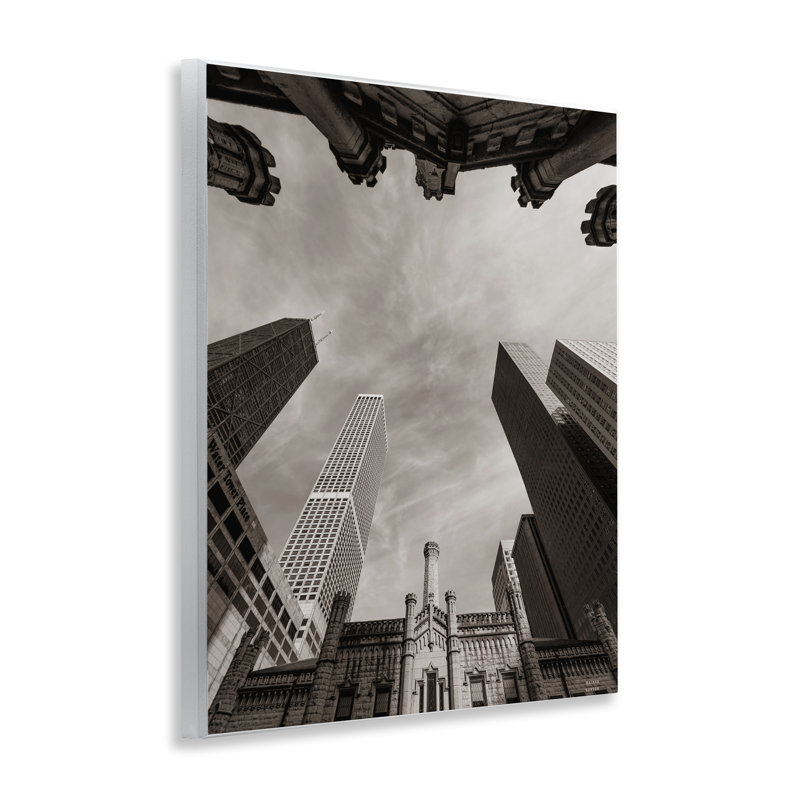 «Chicago Skyline Worm's Eye View», plaque murale par Nathan Larson