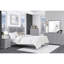 Lit très grand classique gris oriental avec tête rembourrée, décor de chambre à coucher en bois avec tête de lit chic et fabrication en bois-278985399