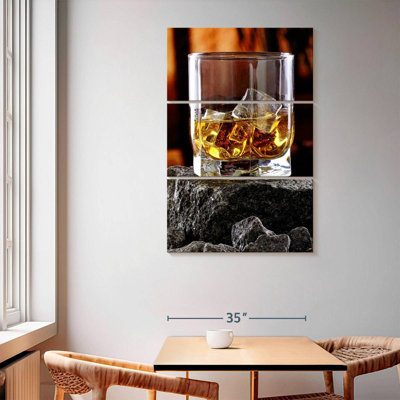 Whisky sur des rochers