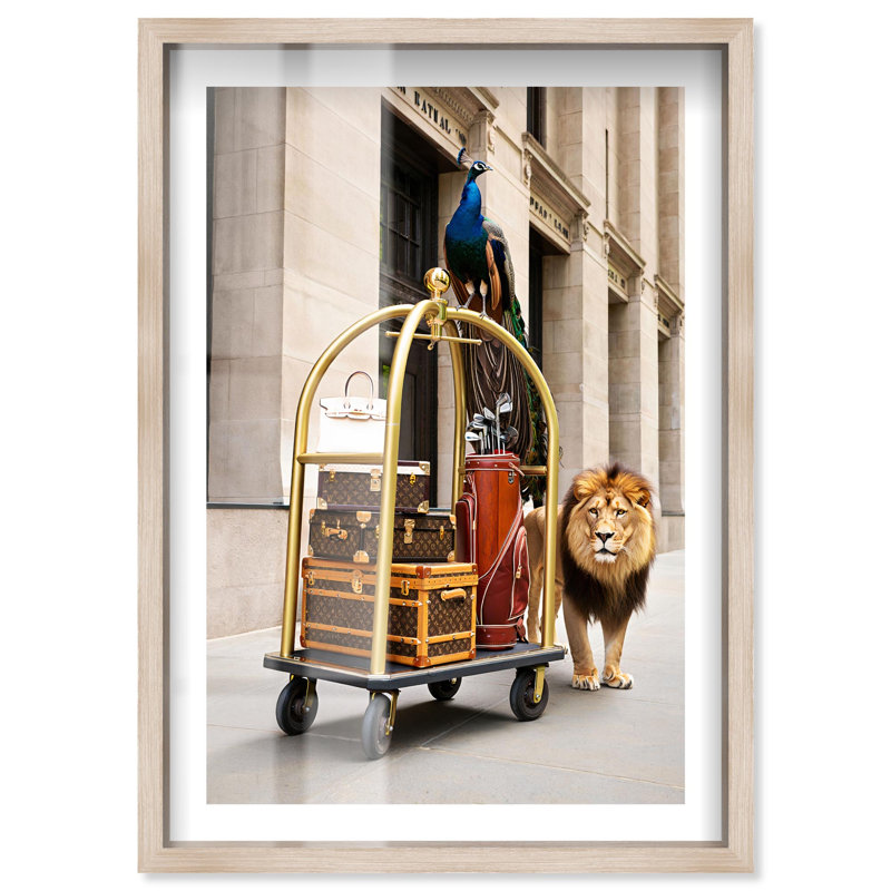 Impression de boîte décorative royale Royal Roam III par Notoriart, H 55 po x l 37 po, Crème, crème