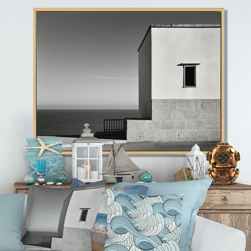 Horizon côtier noir et blanc sur toile, Cadre naturel flottant, H 34 po x l 44 po x P 1,5 po