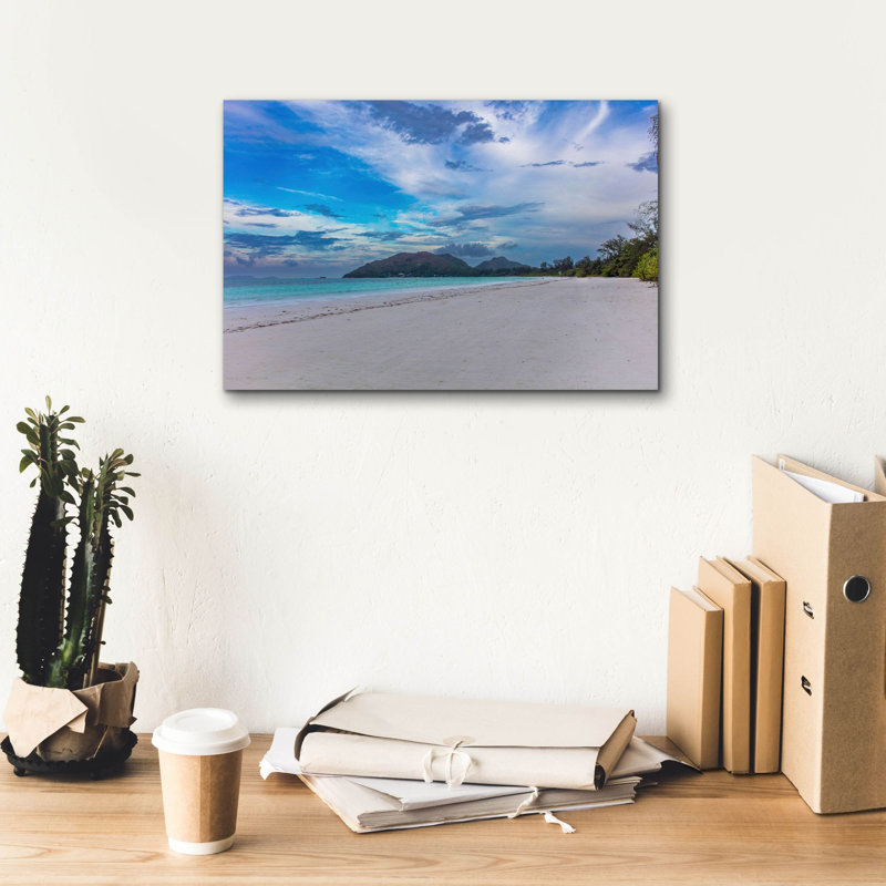 Dovecove «Seychelles Adventures» par Epic Portfolio, art mural sur toile, H 12 po x l 18 po x P 0,75 po