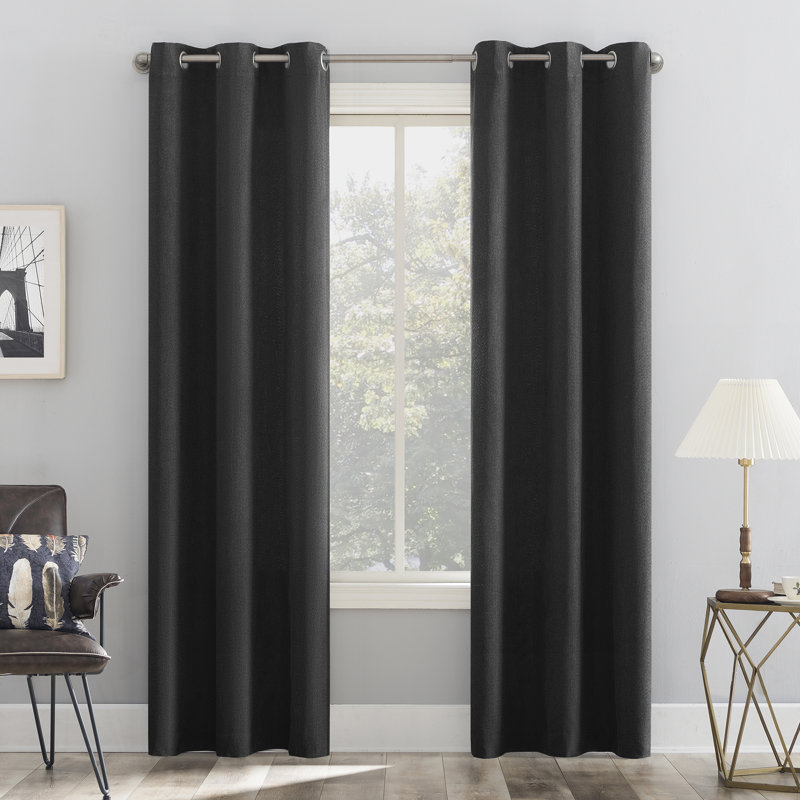Panneau de rideau obscurcissant avec œillets Lydell, L 40 po x L 63 po, Gris anthracite
