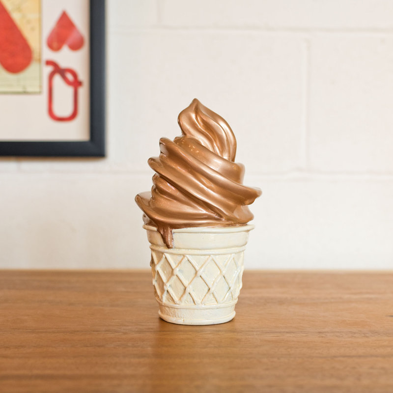 Cavin Statue, Chocolate