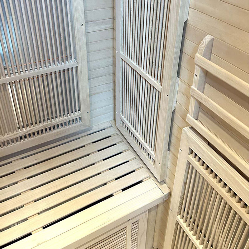 Sauna intérieur en bois massif simple