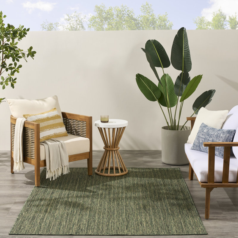 Remmie Black Modern Indoor/Outdoor Rug, Rectangle 6' x 9', Green