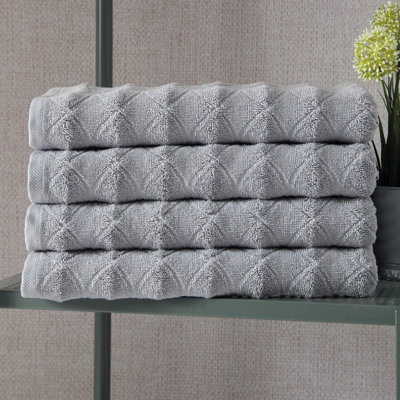 Ozgur   Midweight Bath Towel