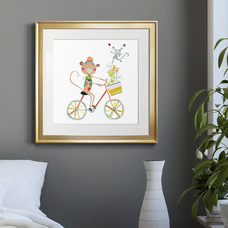 Circus Monkey - Reproduction d'art sur papier encadrée, Papier encadré doré, H 26,5 po x l 26,5 po x P 1,5 po