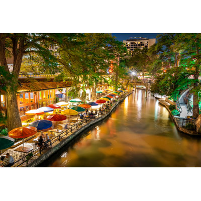" San Antonio Riverwalk " by Manjurul