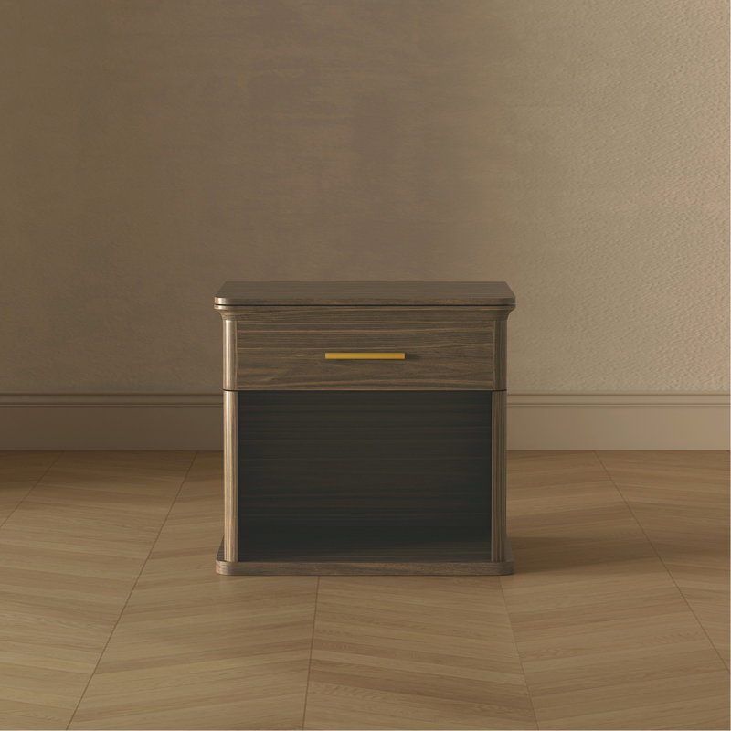 Table de chevet en noyer
