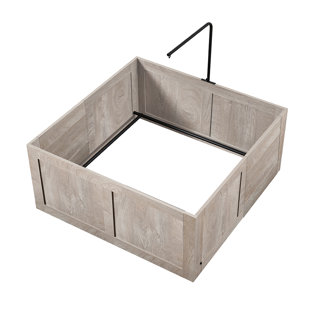 Wood Yard Kennel With Door