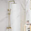 Système de douche carré moderne, pomme de douche à pluie avec douchette et robinet de douche