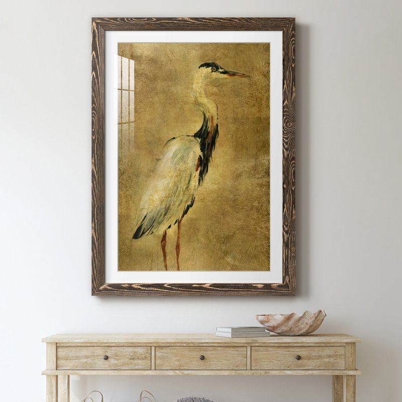 Gold Crane at Dusk I - impression, Papier, cadre noyer, H 20 po x l 17 po x P 1,5 po