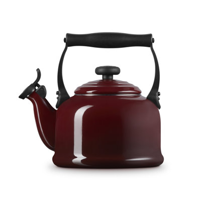 Le Creuset Traditional Kettle with Fixed Whistle 2.1L