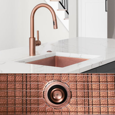 Lavabo encastré / encastré en cuivre martelé de calibre 12 de 18 po Fossil Blu Luxury, patine moyenne, avec accessoires