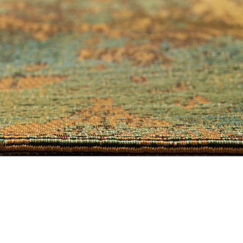 Kowalczyk Oriental Green Area Rug - Indoor/Outdoor