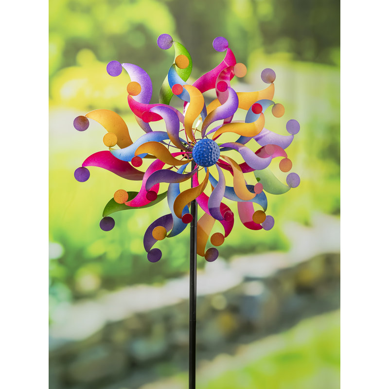 Lashad Metal Abstract Garden Stake