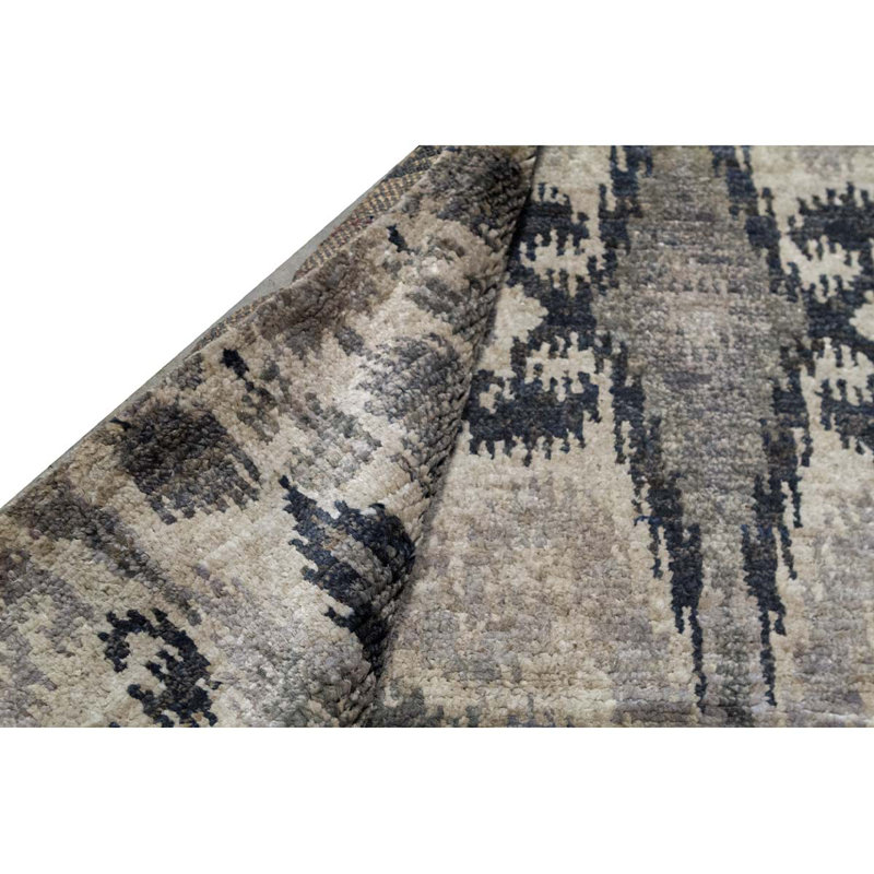 Area Rug in Green