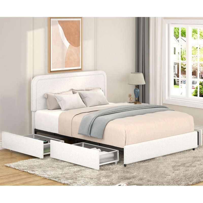 Lit plateforme tapissier grand avec tête de lit capitonnée cousue