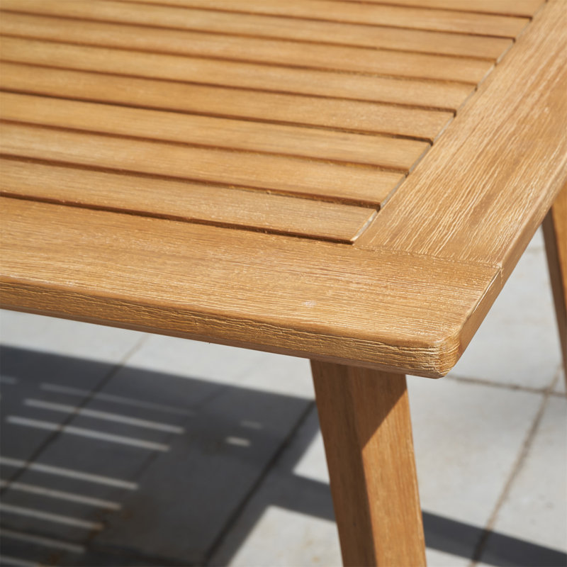Table de salle à manger exceptionnelle en bois à lattes pour une salle à manger élégante et fonctionnelle