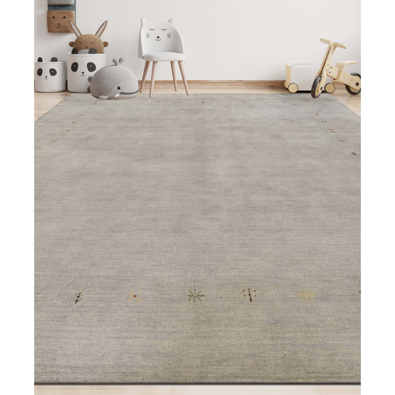 Gabbeh Wool Area Rug in Gray, Rectangle 7'10" x 10'