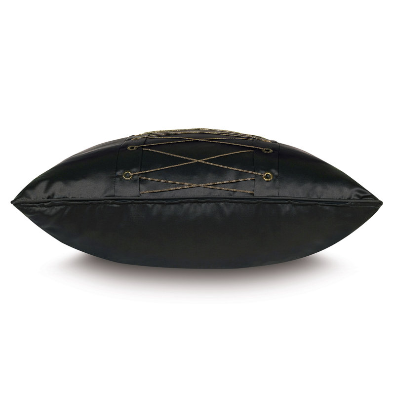 Arwen Sham, Black