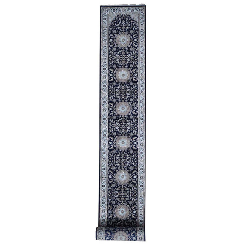 Tapis de couloir 3 pi x 18 pi bleu marine en laine et soie 250 KPSI Nain XL 7B2E17C25A6B434880620C4B80F09389