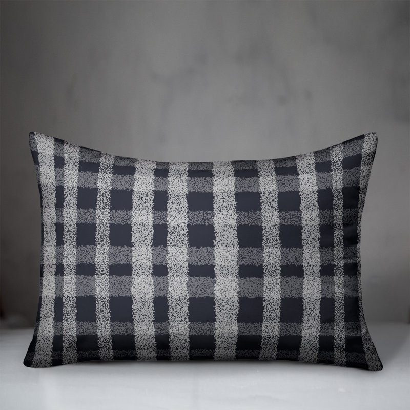 Plaid Outdoor Reversible Throw Pillow, Bleu marine, H 18 po x l 25 po