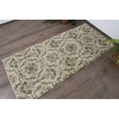 Tapis beige classique 33,7 x 71,7 po
