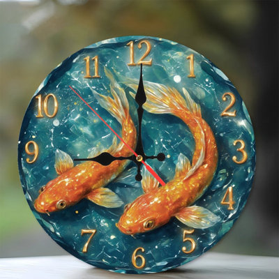 Cadran de l'horloge avec koï doré