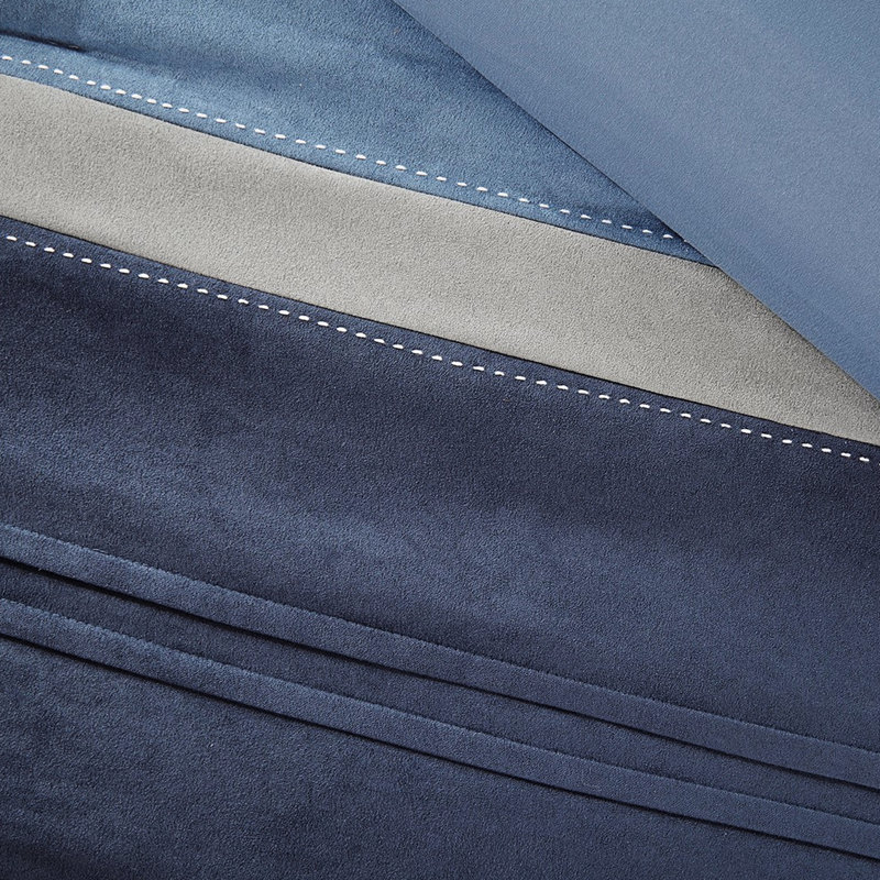 Ensemble de 7 pièces pour lit très grand en microsuède bleu marine avec accents décoratifs