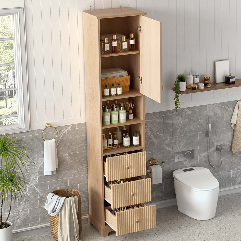 Armoire de rangement traditionnelle